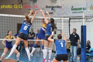 volley_gynaikes